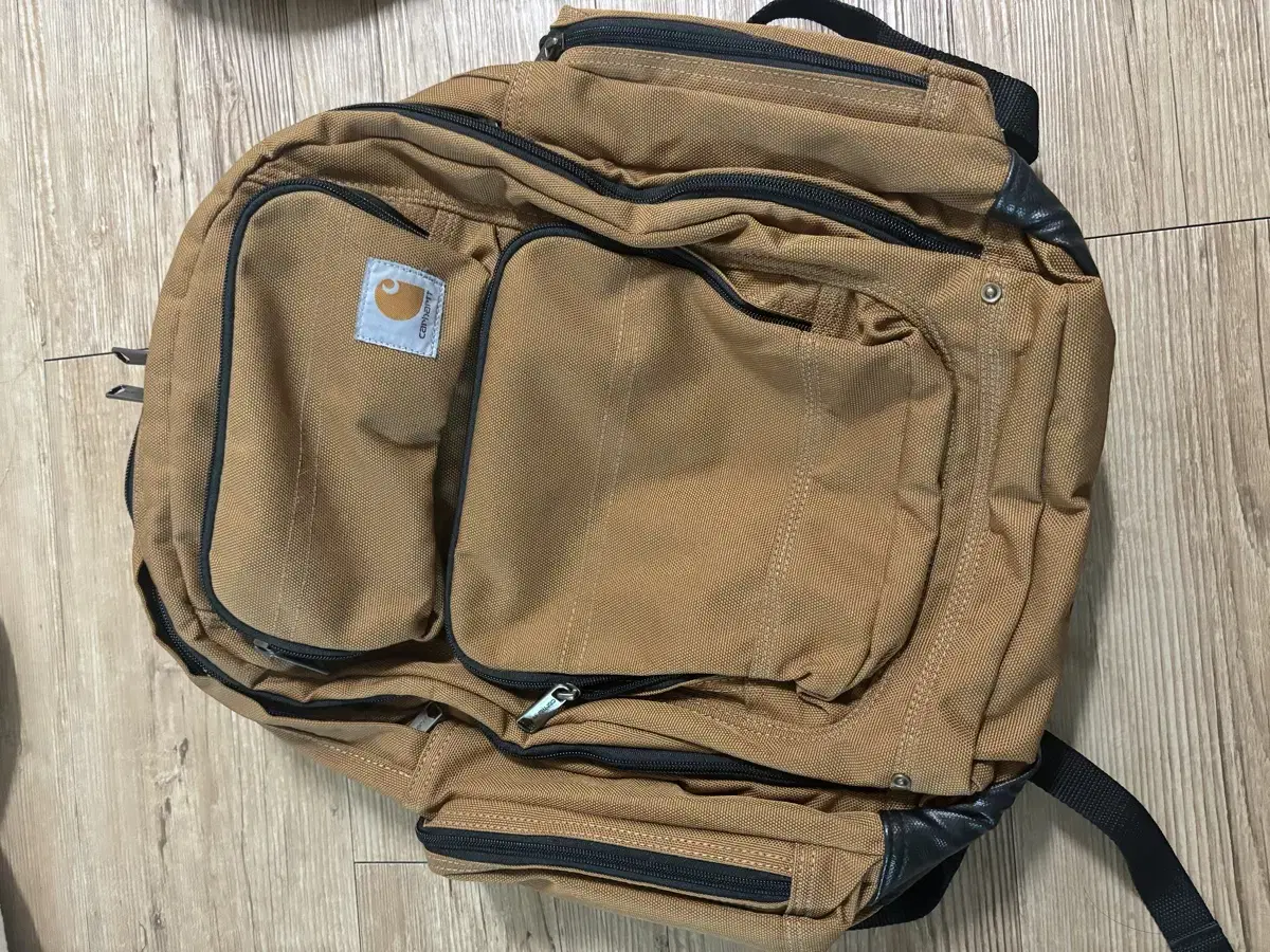 칼하트 Carhartt 트리플 컴파트먼트 백팩 35L 브라운