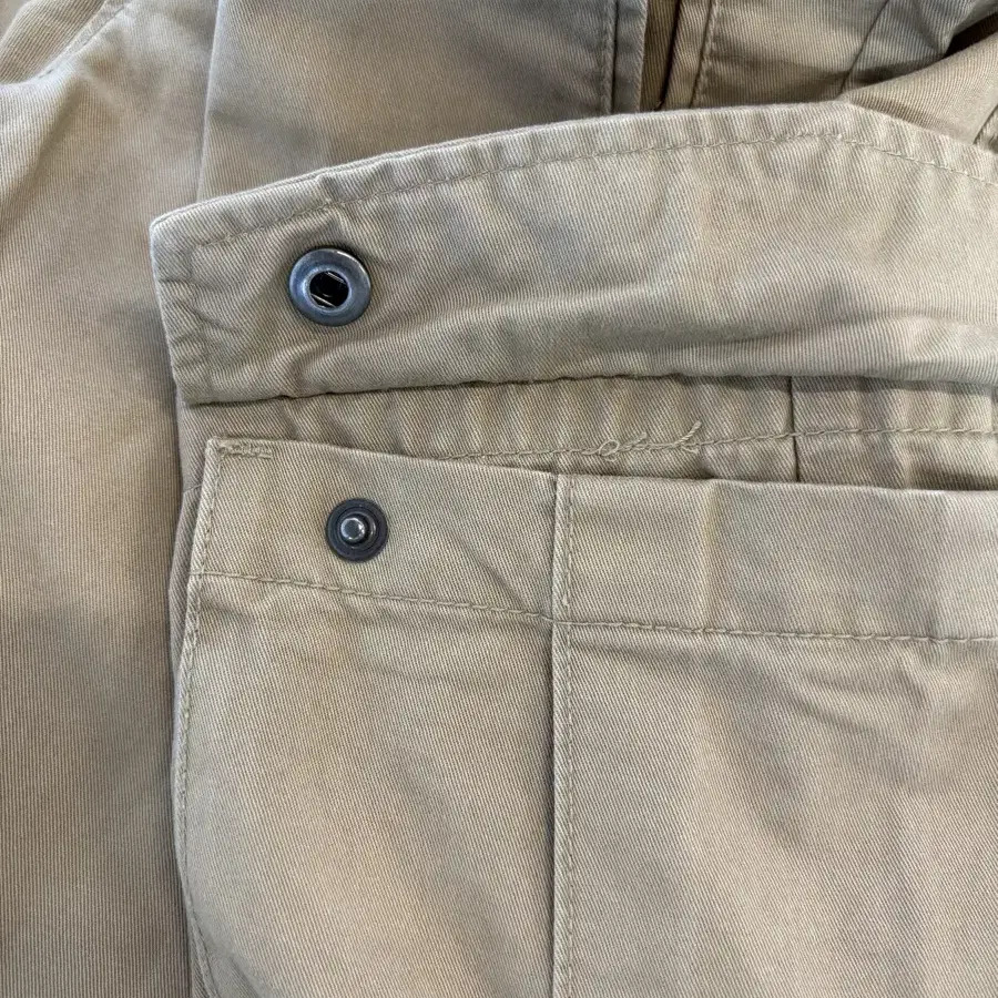 GAP beige cargo pants