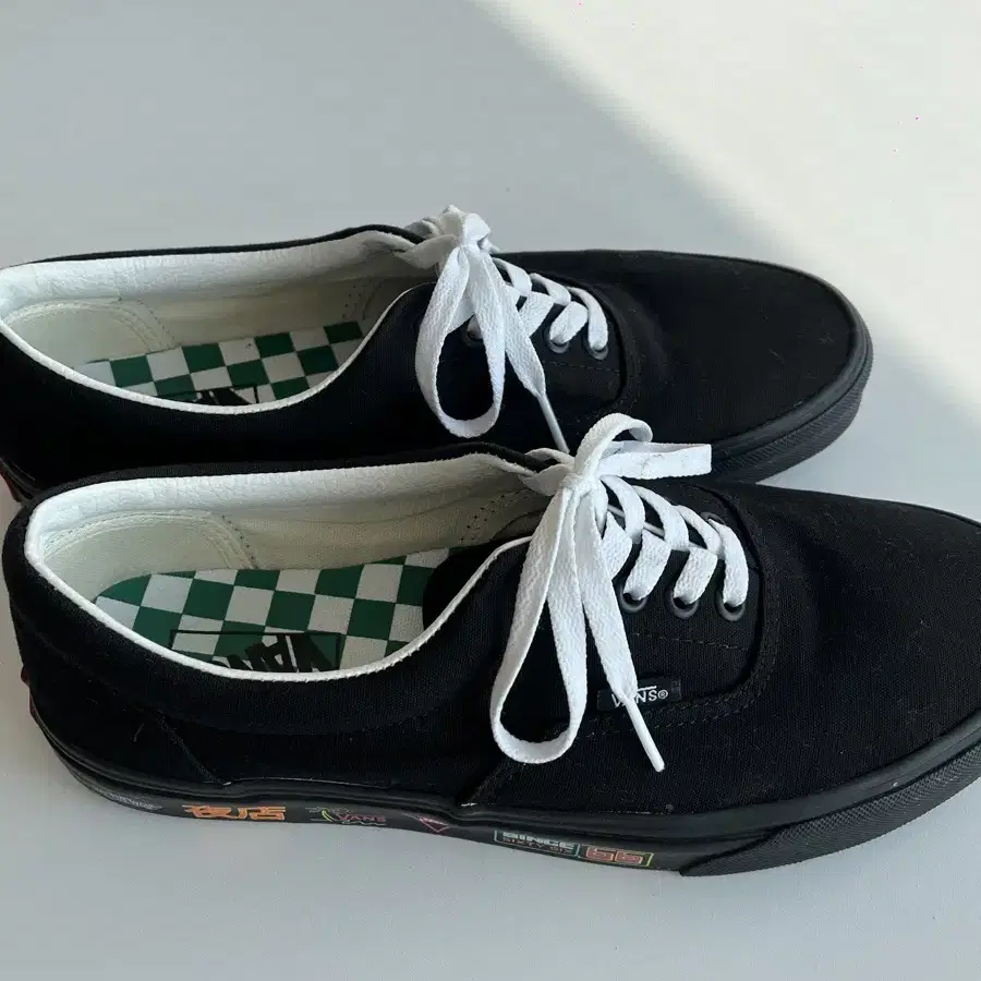 Vans 반스 에라 마켓 블랙 270 (네온)