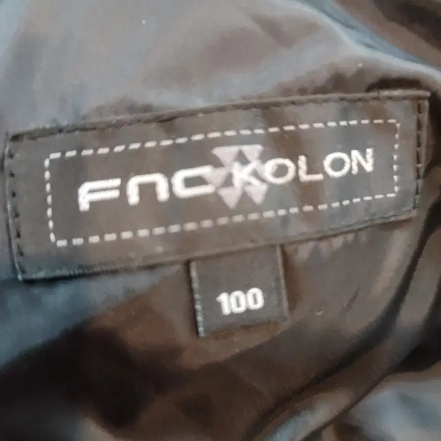 KOLON INDUSTRIES  오리털 패딩 자켓 100