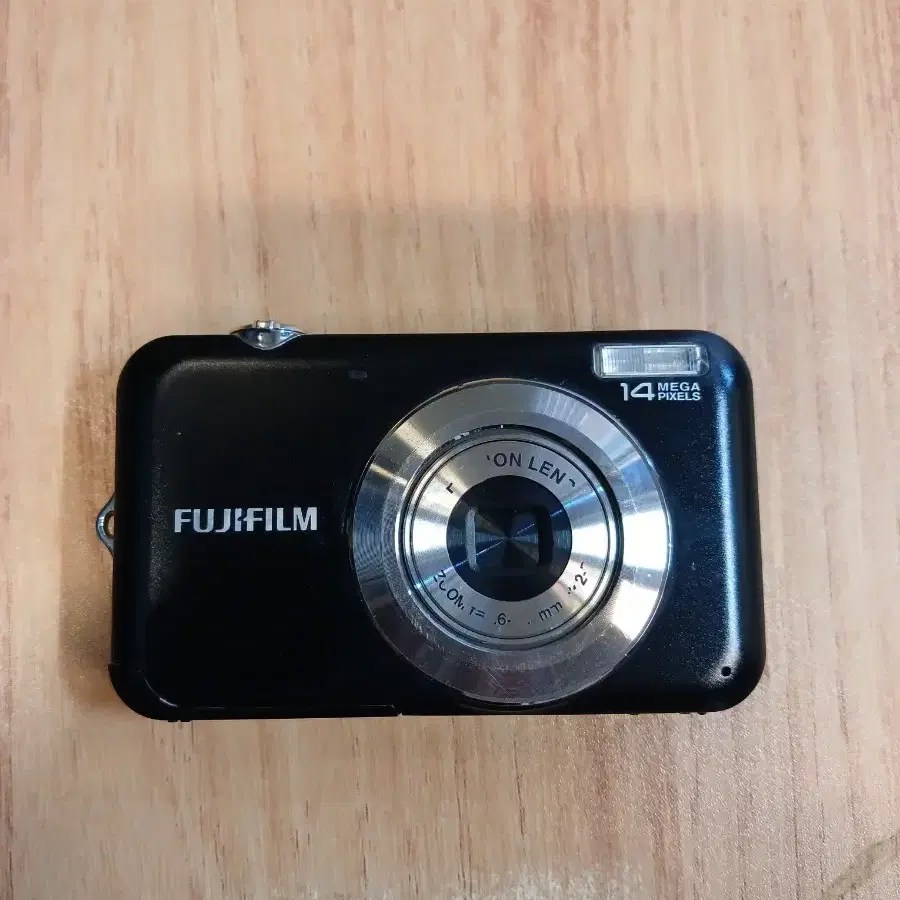 FUJIFILM FINEFIX JV150 디지털카메라