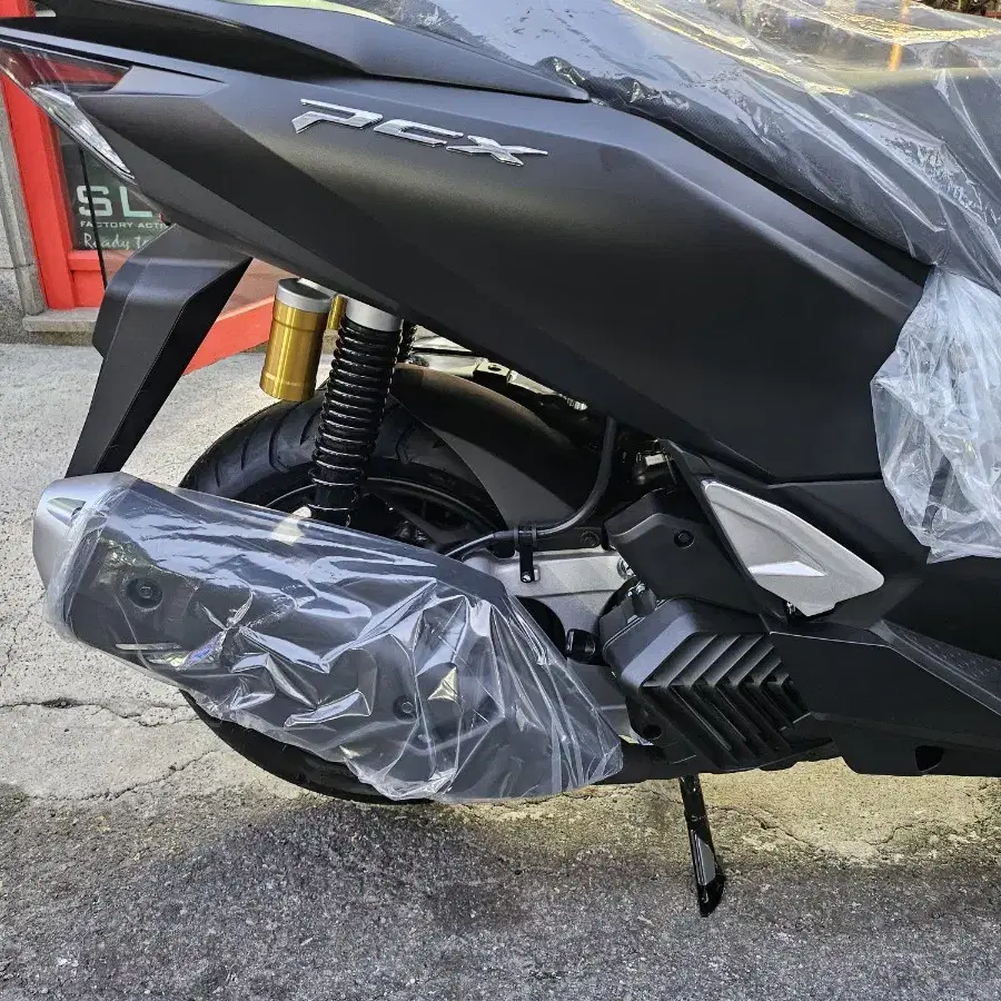 혼다 PCX125ABS신형 25년식 판매합니다