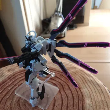 HG 1/144 건담 슈발제트(전체 페인팅 완성품)