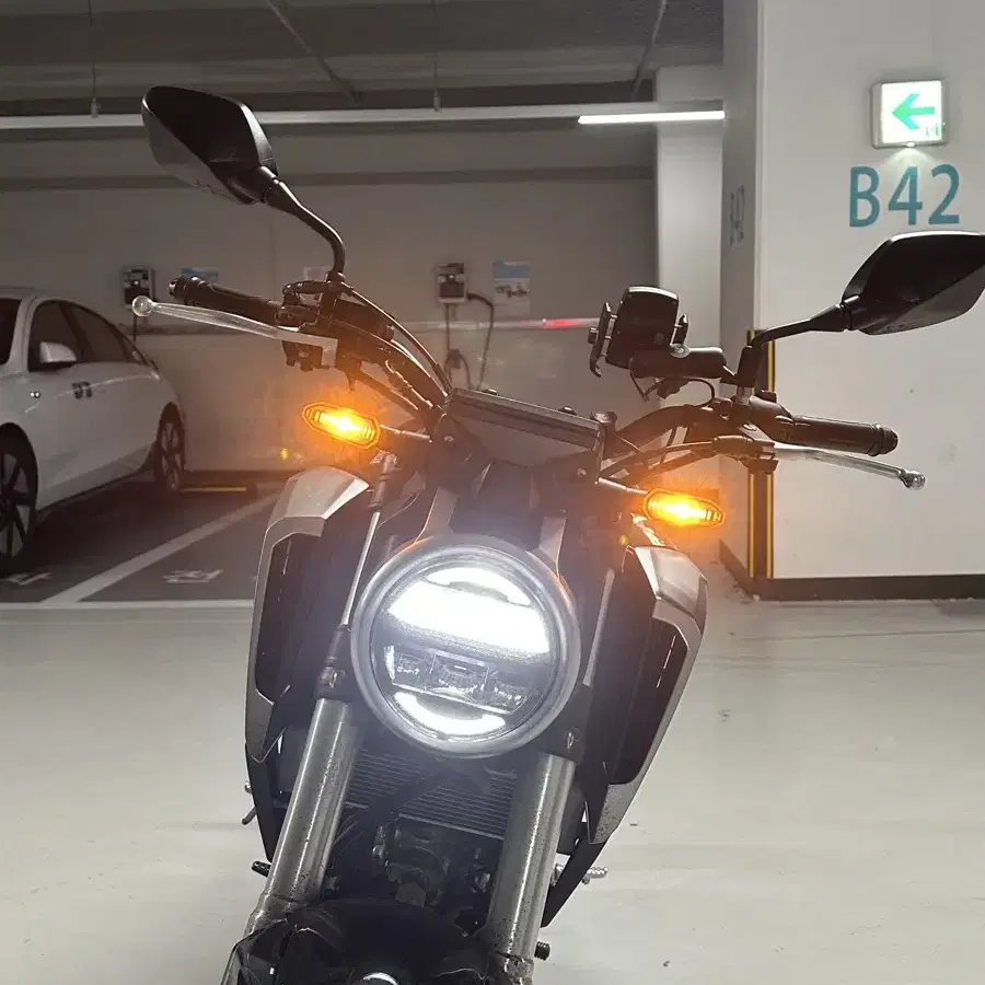 혼다 cb125r/20년식/짧은키로수/1만키로대