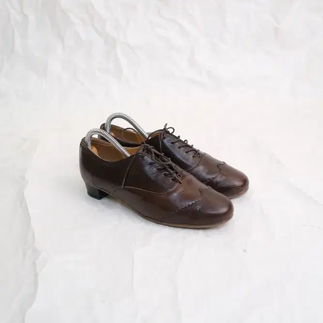 NAGATA SHOES 여성 윙팁 슈즈