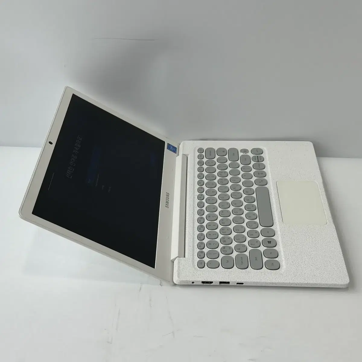 삼성 노트북 Flash NT530XBB 128GB 4GB 13인치 노트북