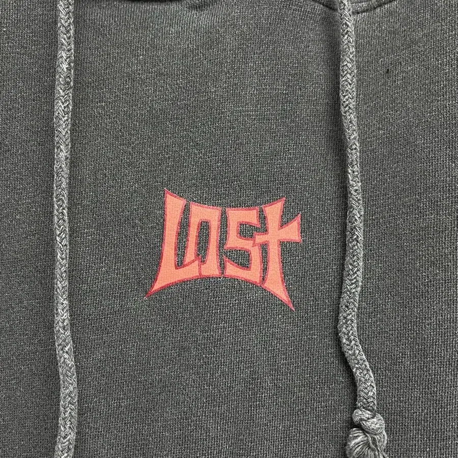 ...lost hoodie 로스트 후드