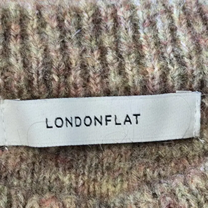 새 옷/LONDONFLAT 런던플랏 숏크롭 모헤어 니트