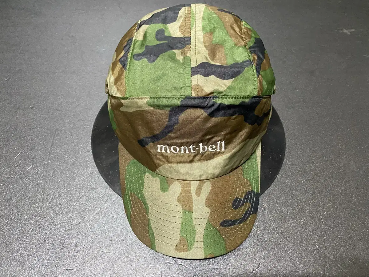 Mont-bell camo nylon vintage cap