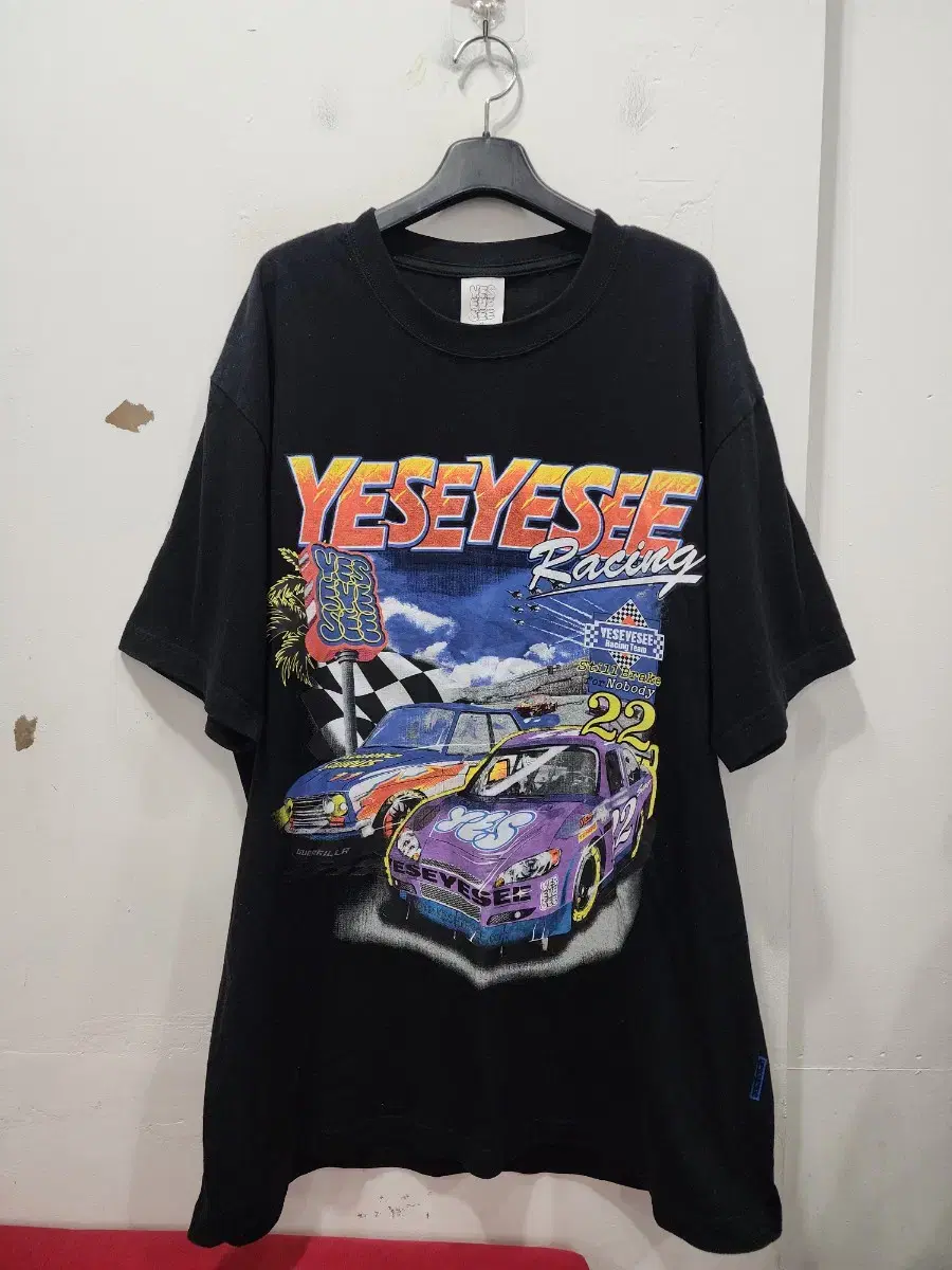 YESEYESEE  검정티 XL 2023년