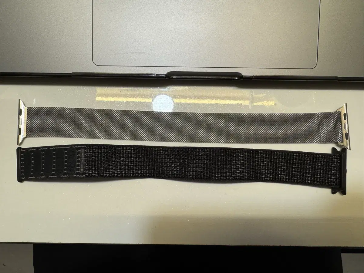 Genuine] Apple Watch 44 Strap x 2