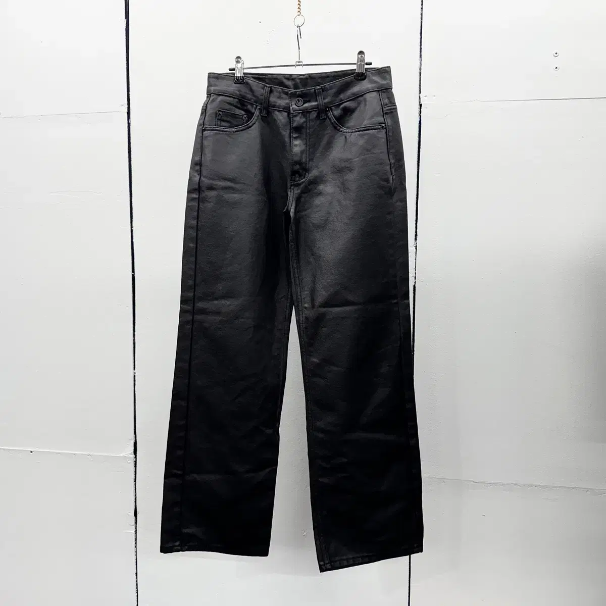 [30] Vintage black leather pants