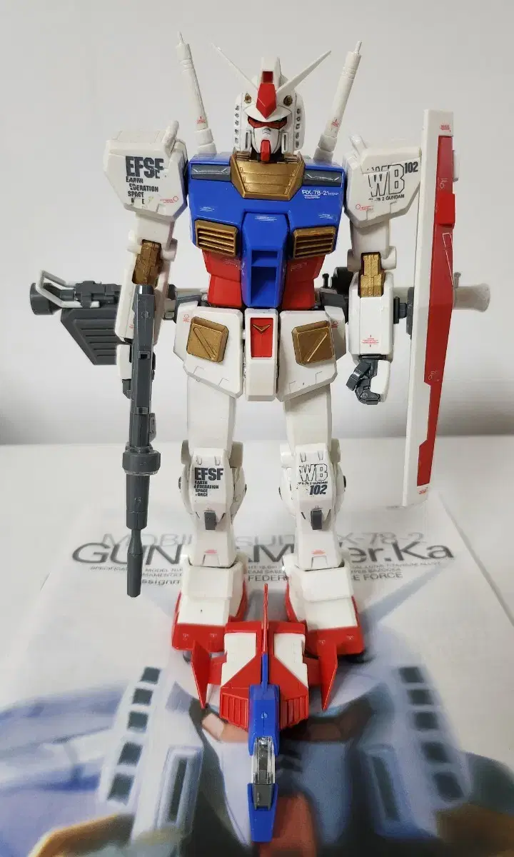 반다이  MG RX-78-2 버카 가조립 팝니다.