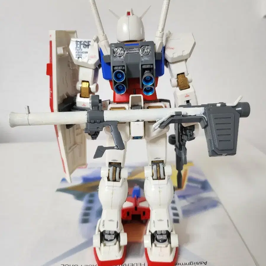 반다이  MG RX-78-2 버카 가조립 팝니다.