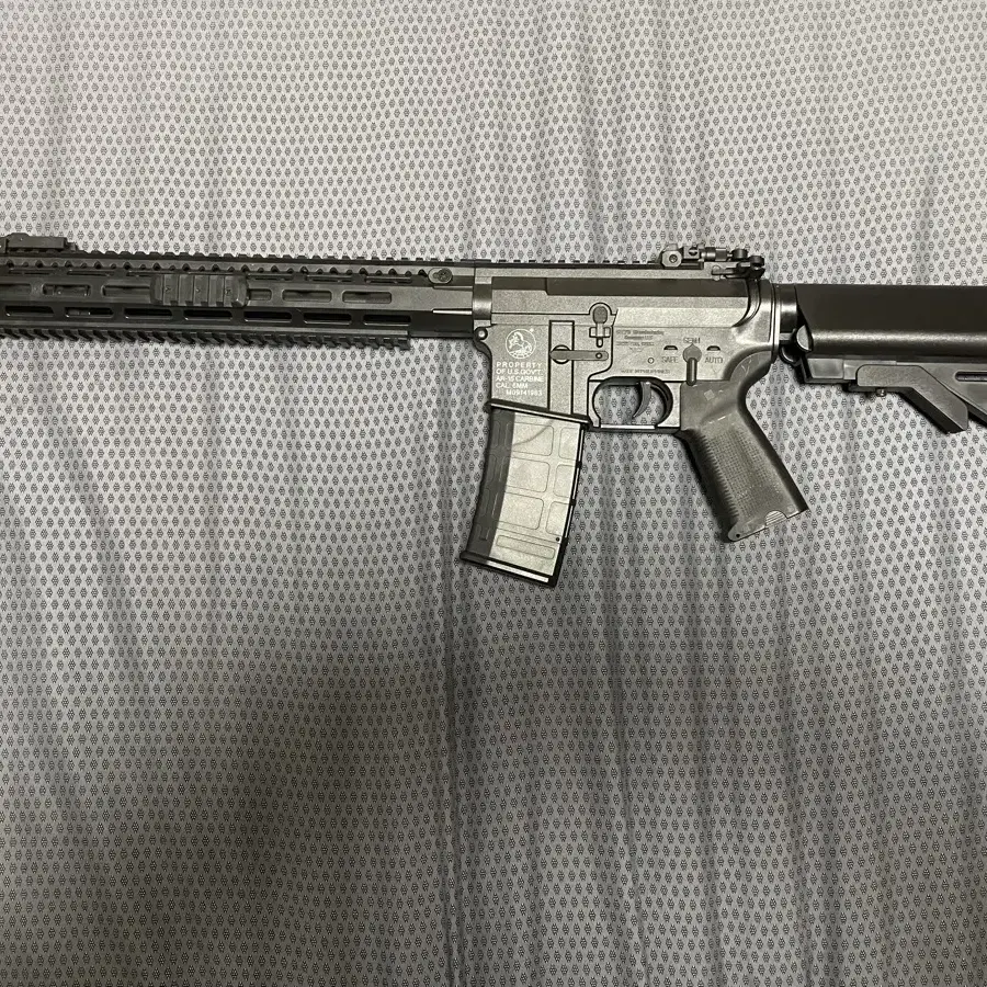 아카데미 AR-15 총