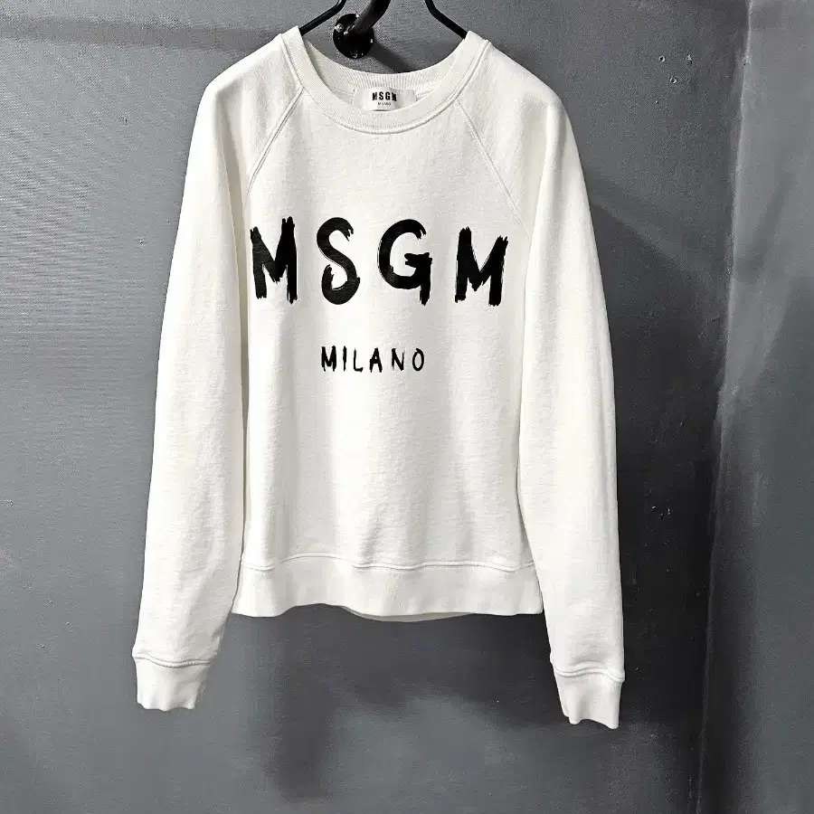 MSGM 엠에스지엠  기모 맨투맨