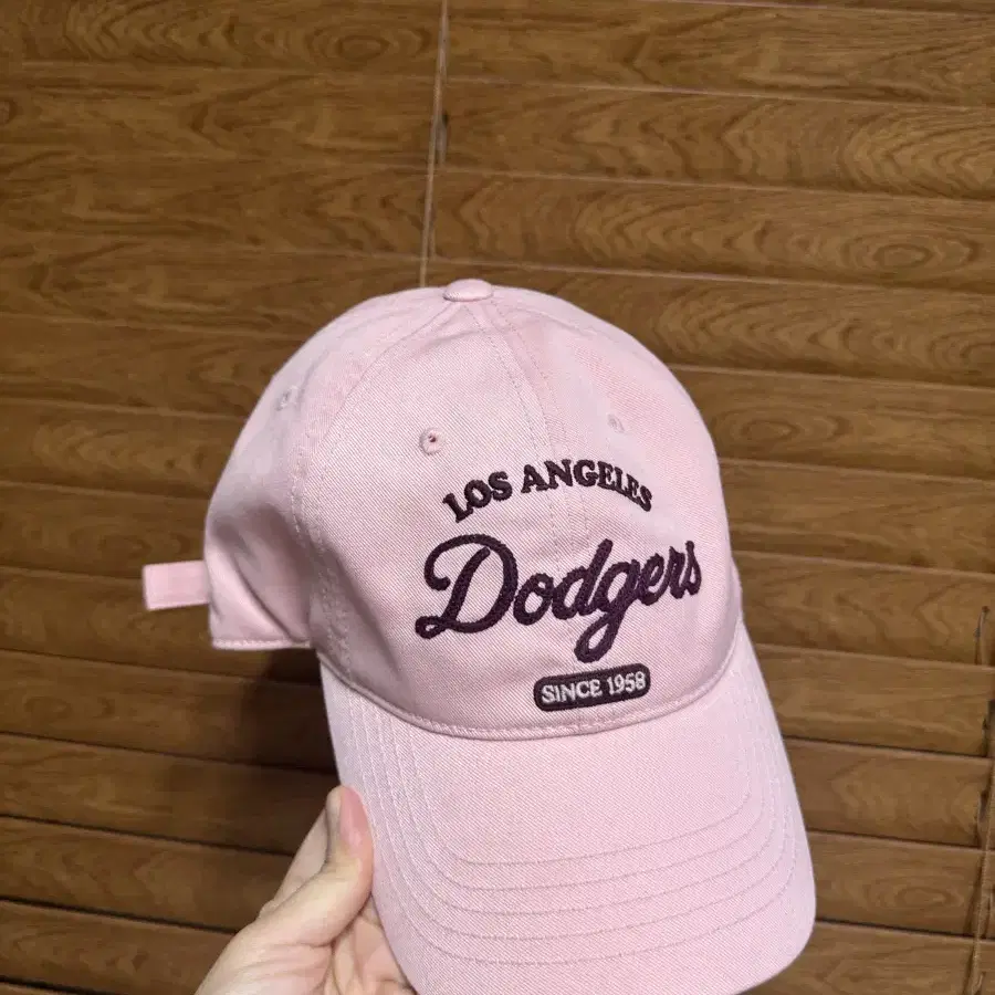 MLB LA 다저스 핑크 볼캡