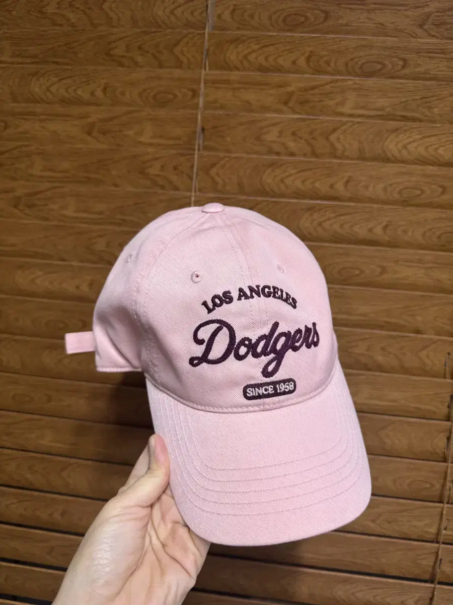 MLB LA 다저스 핑크 볼캡