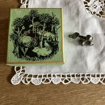 Lisette 장미 열매 브로치 브로슈 오리지널 박스 포함