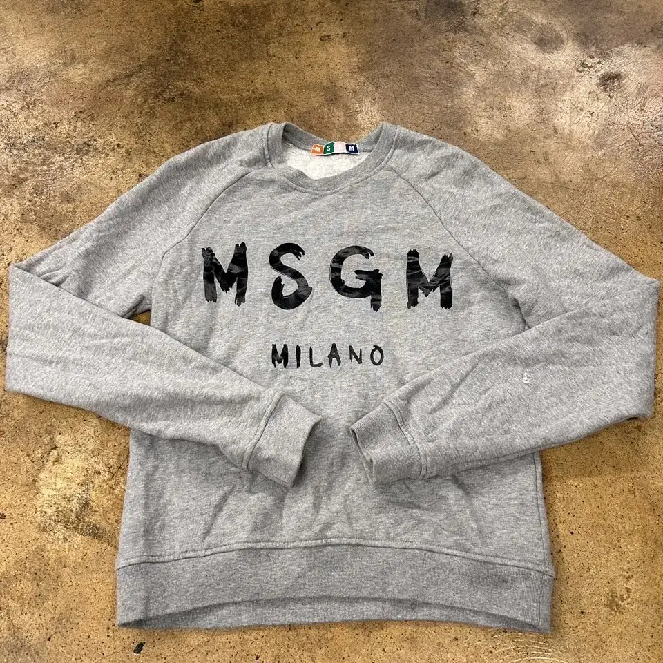 [ 정품/S ] MSGM 로고 맨투맨