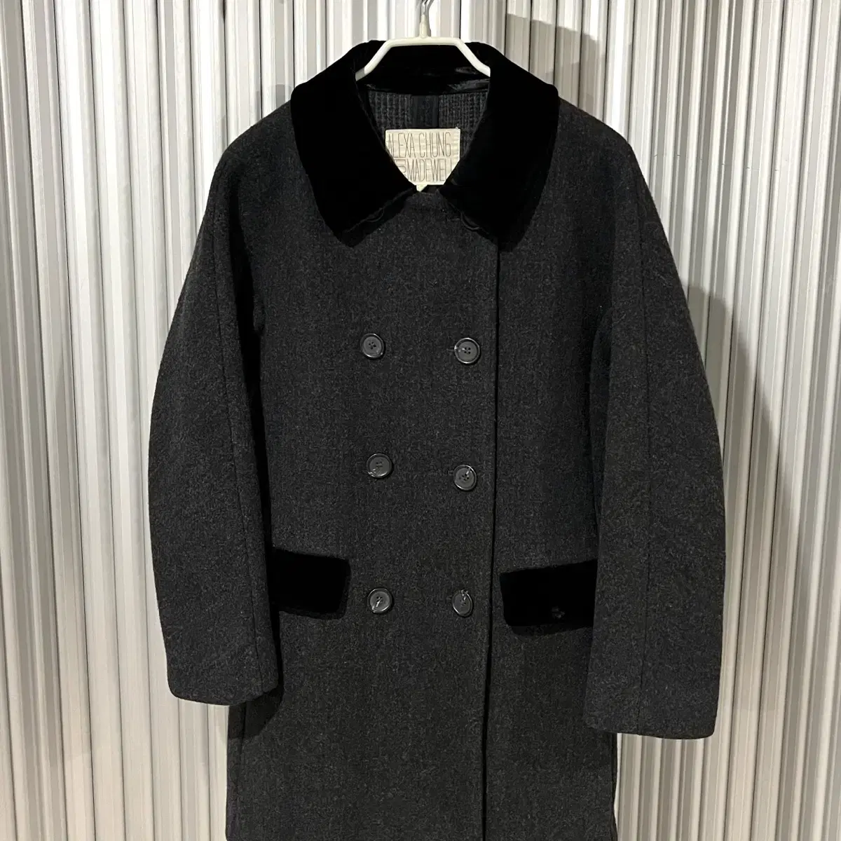 Alexa Chung coat