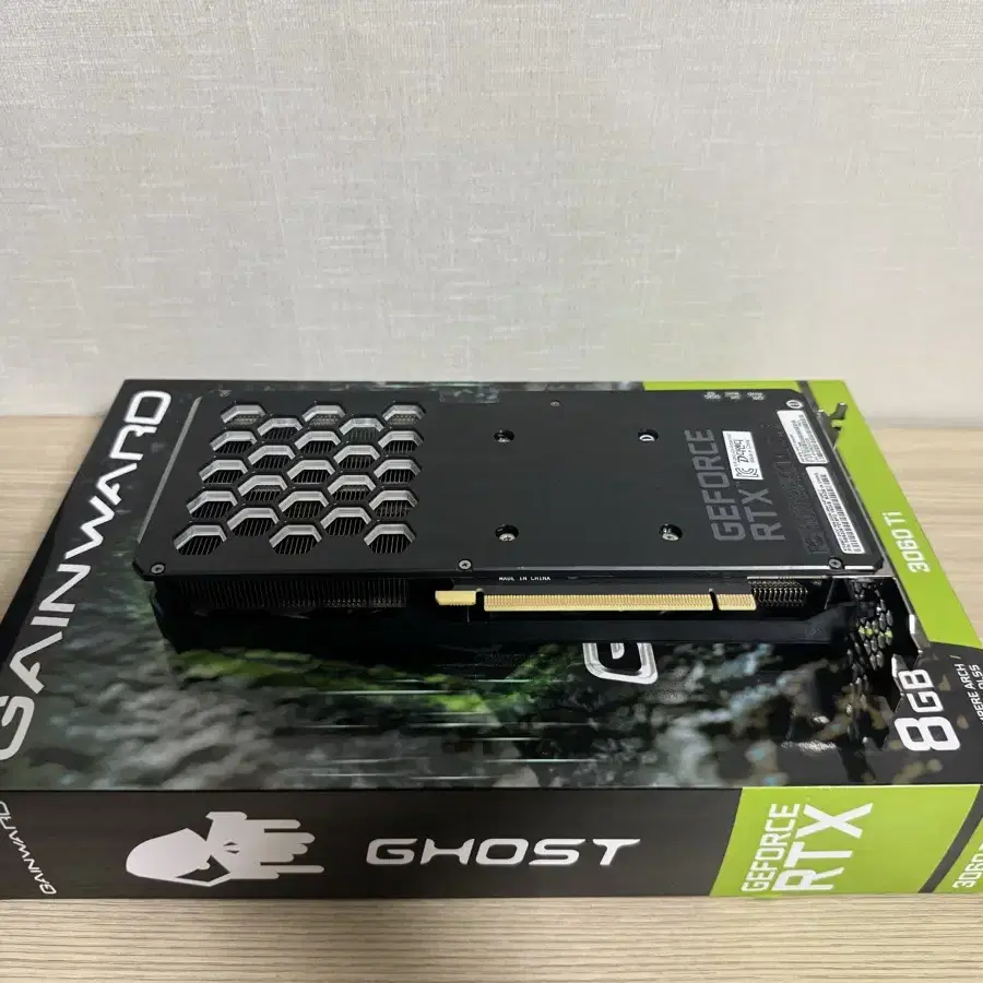 그래픽카드 RTX3060 Ti 풀박스