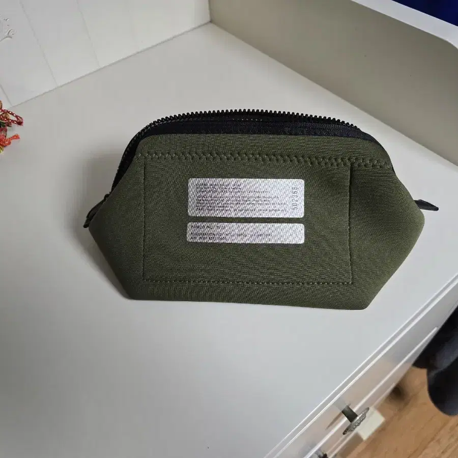 푸에브코 와이어드 파우치 Small puebco pouch