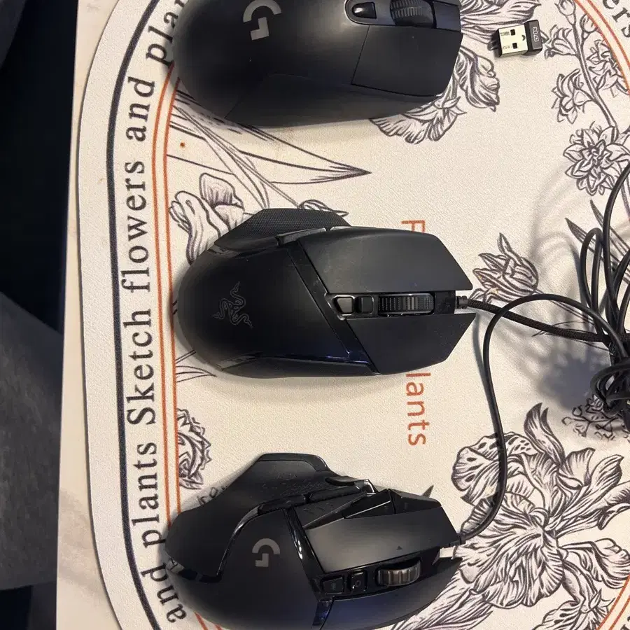 G502, 레이저 바실리스크 v3, G703 (휠 고장) 팝니다!!