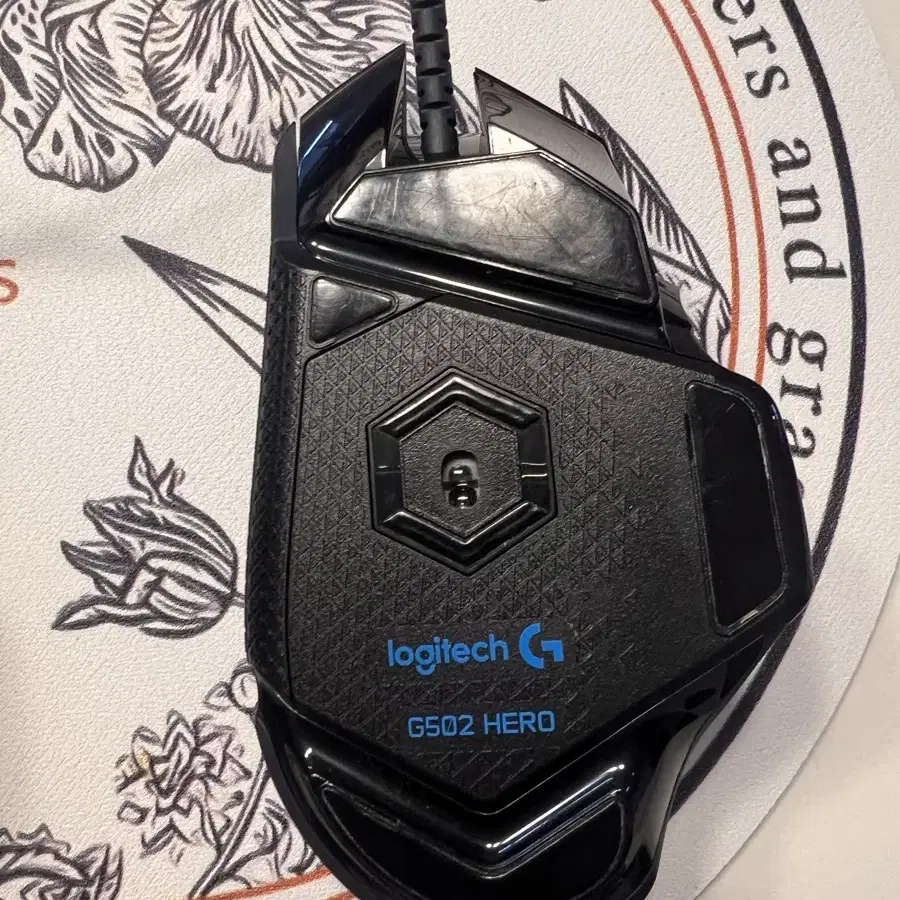 G502, 레이저 바실리스크 v3, G703 (휠 고장) 팝니다!!