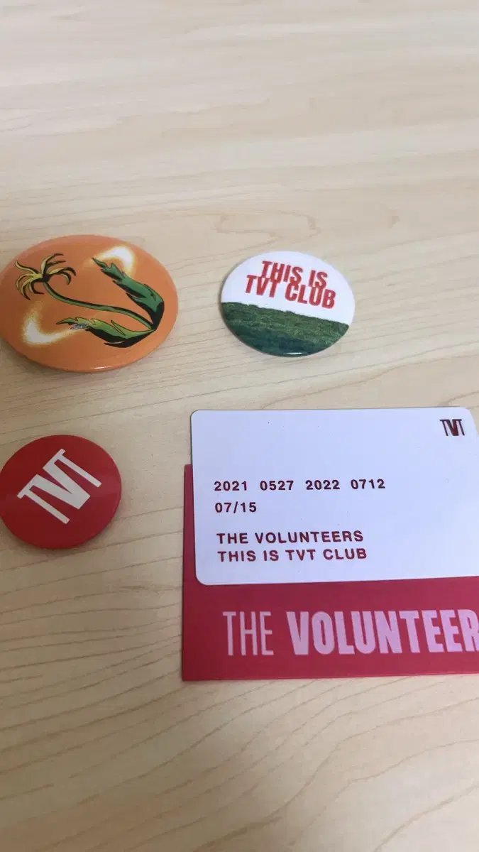 The volunteers The Badge Card