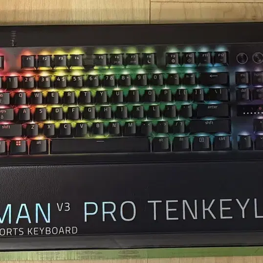 레이저 헌츠맨 v3 pro tkl 팝니다