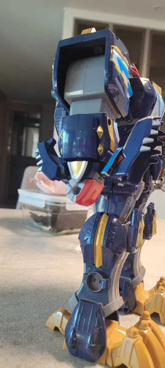 thumbnail-4