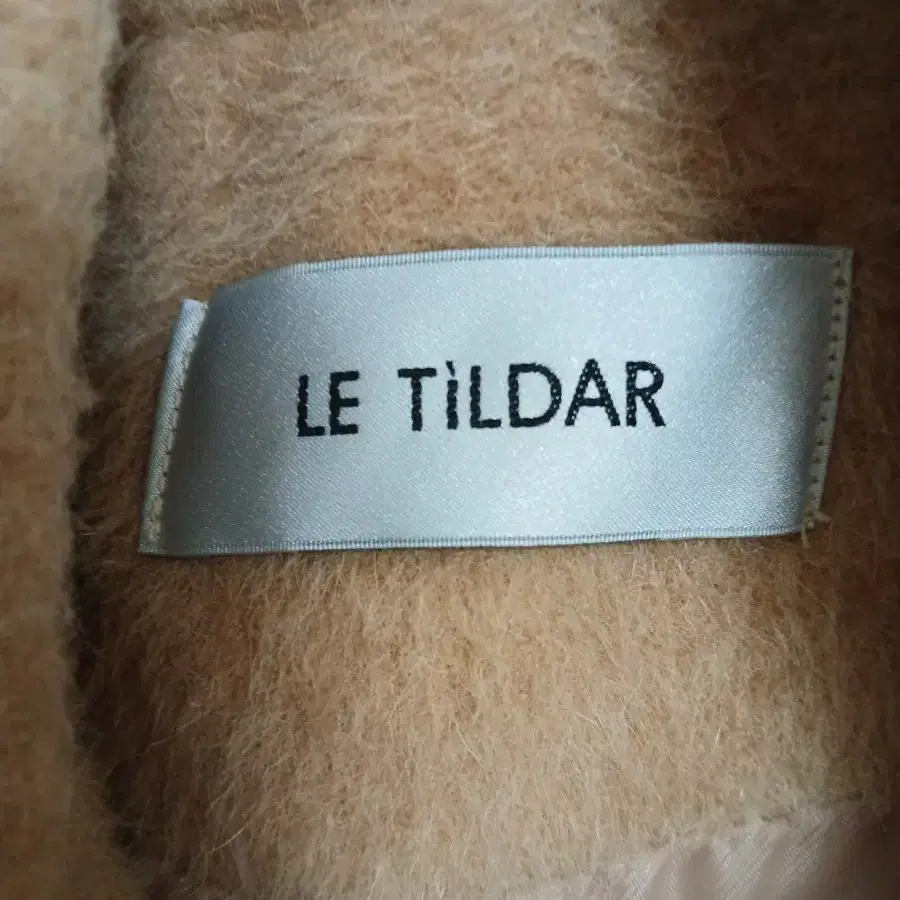 LE TILDAR  여 알파카.울코트  새옷