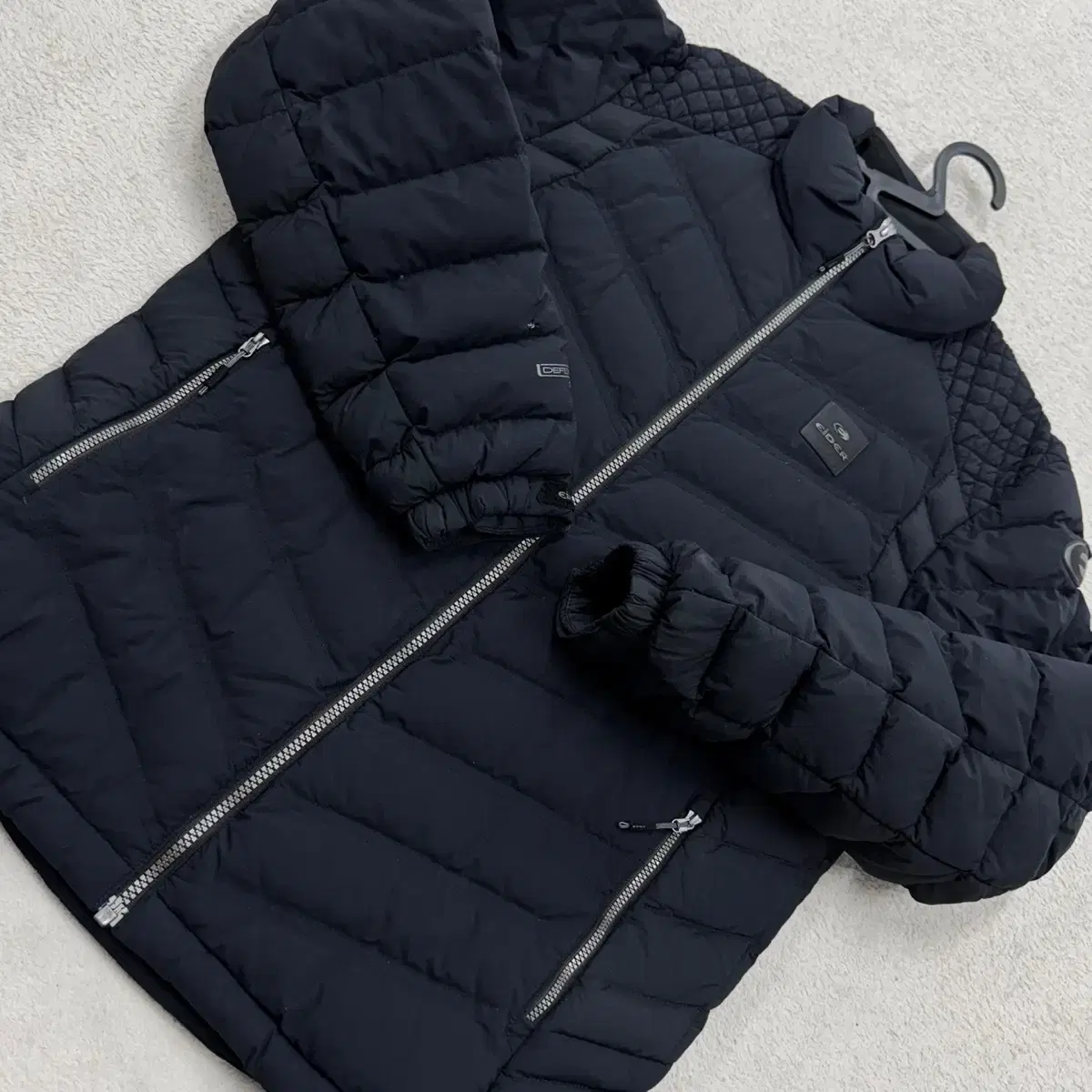 [Genuine, L] Aider Men's Lightweight Down Jacket. a2