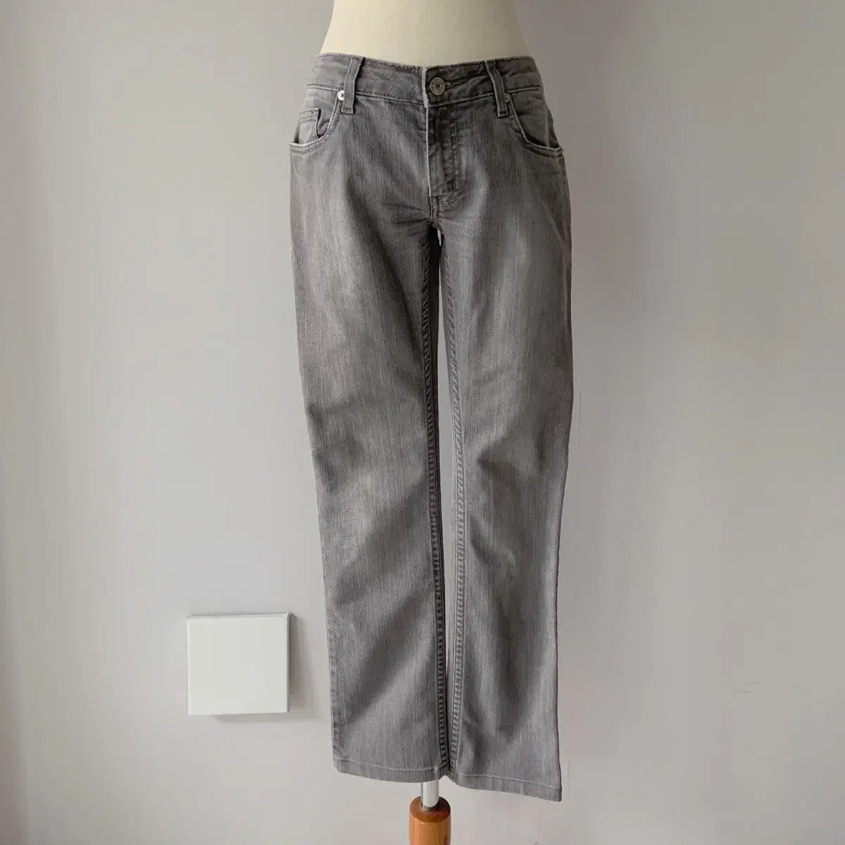 26 JADIK & BOLTÉ jin Pants