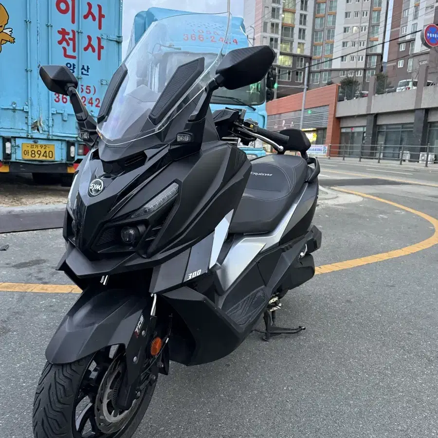 크루심알파300 xmax 포르자 nmax pcx 보이져 조이맥스