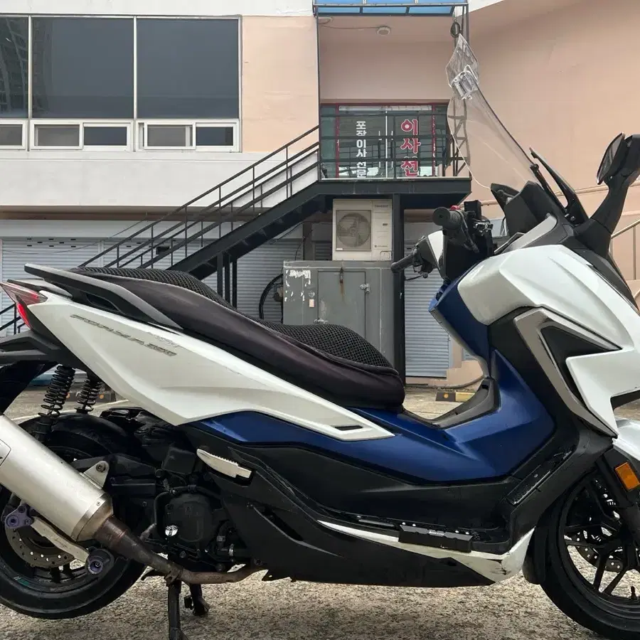 포르자350xmax nmax pcx 크루심 보이져 조이맥스