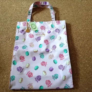 [새상품] LADUREE 라뒤레 토트백 장미 마카롱