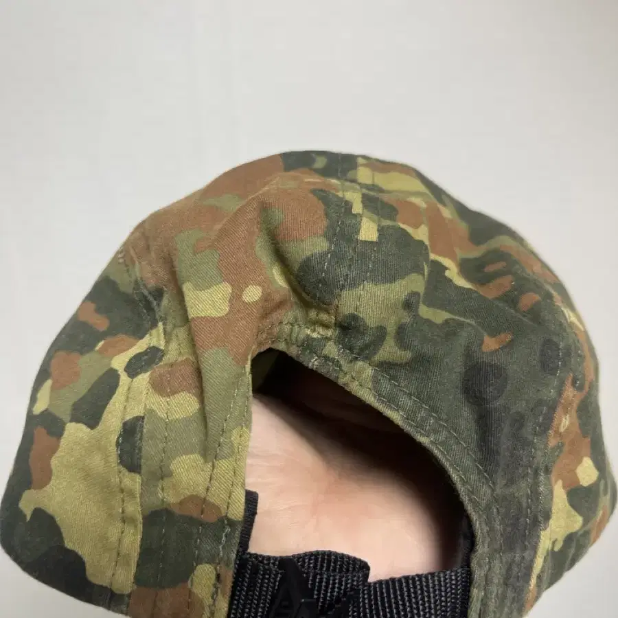 옷장정리 슈프림 카모캡 supreme camo camp cap