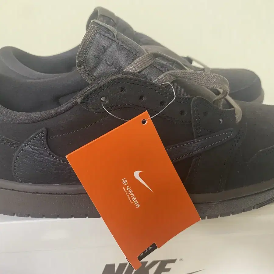 (270) Jordan 1 x Travis Scott Retro Low