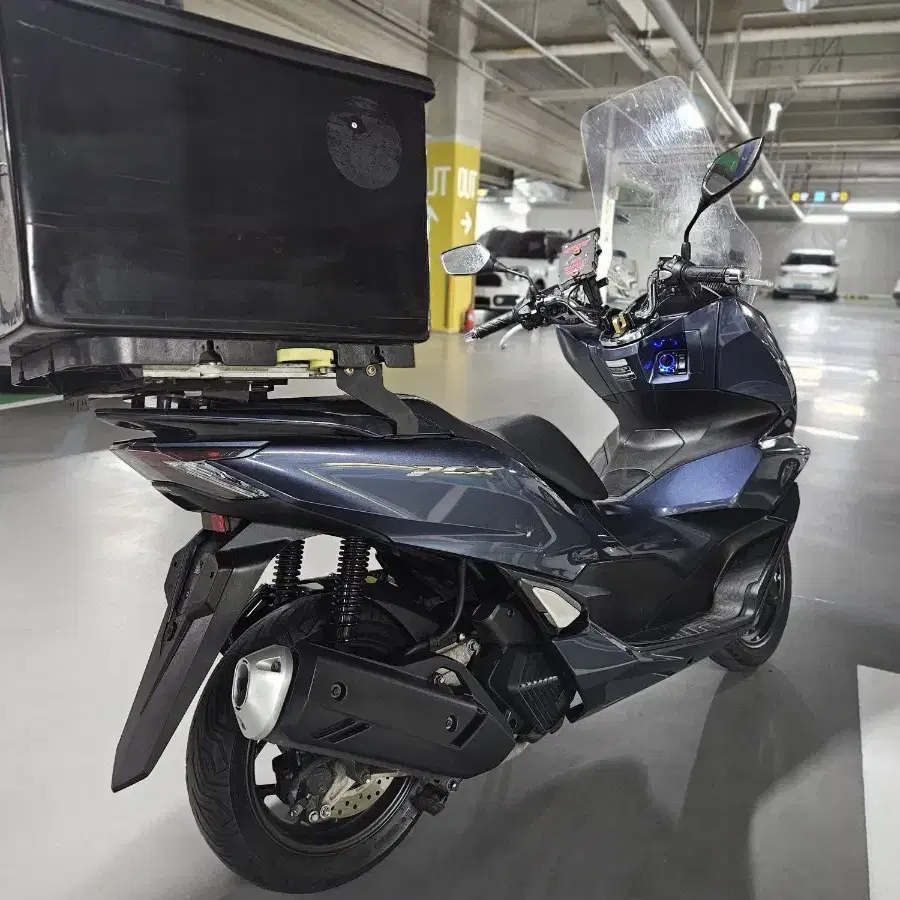 21년 pcx125 abs 깔끔한 오토바이 판매합니다