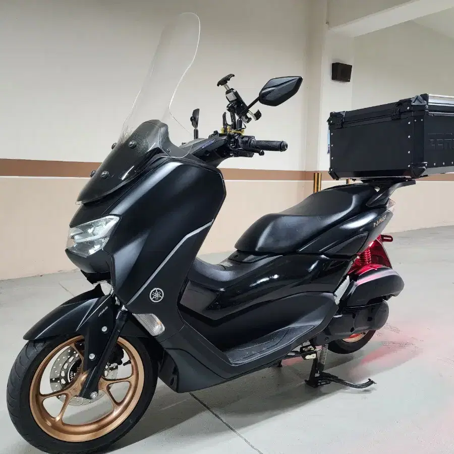 22년 7700km 신차급 NMAX 125