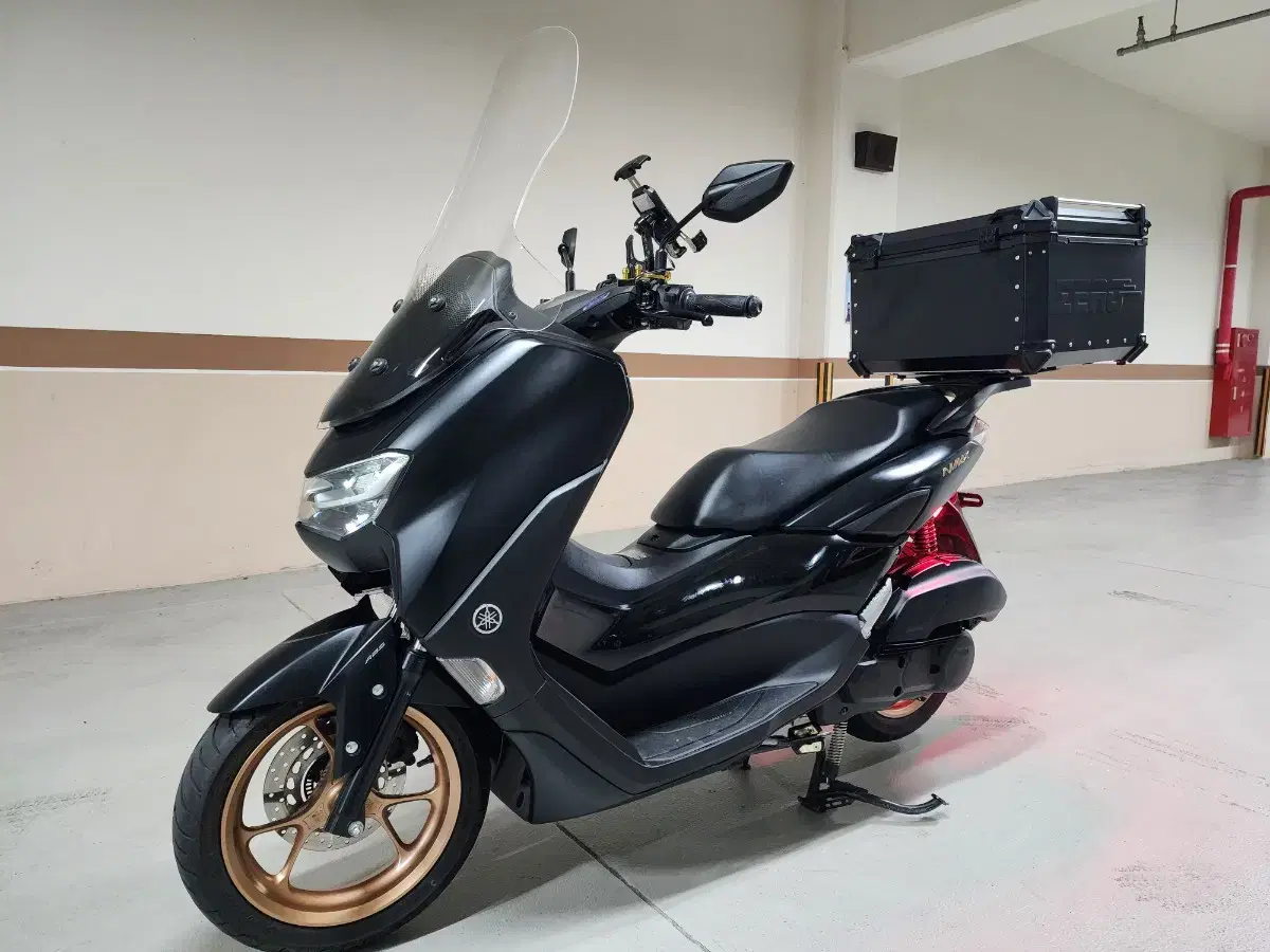 22년 7700km 신차급 NMAX 125