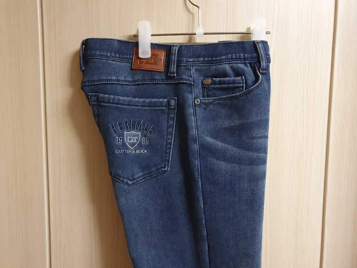 Cutter Enbuck (32) Size (brushed) Spandex (jeans)