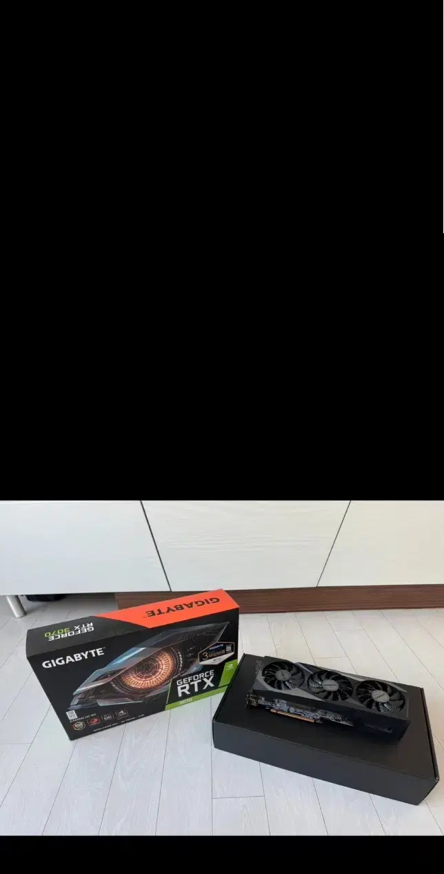 RTX 3070 기가바이트 oc 3팬 모델팝니다