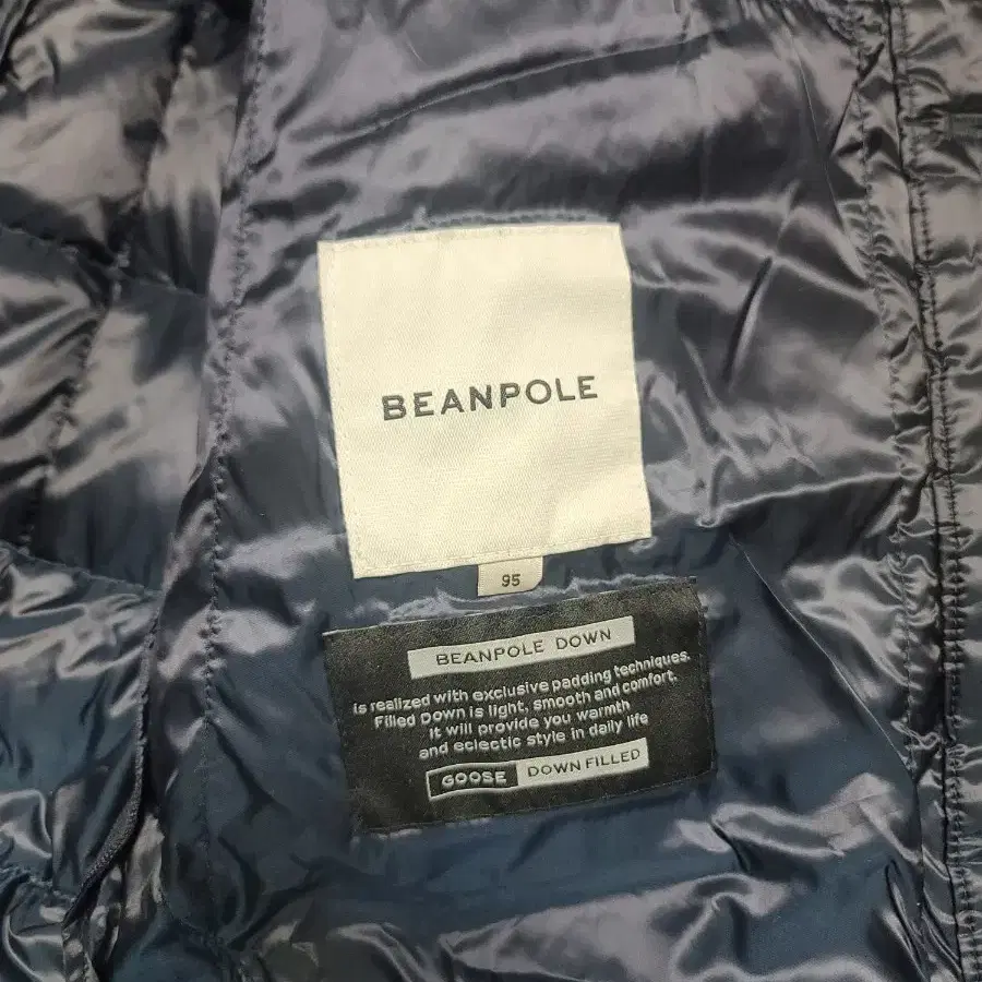 빈폴. BEANPOLE.  경량패딩.  95