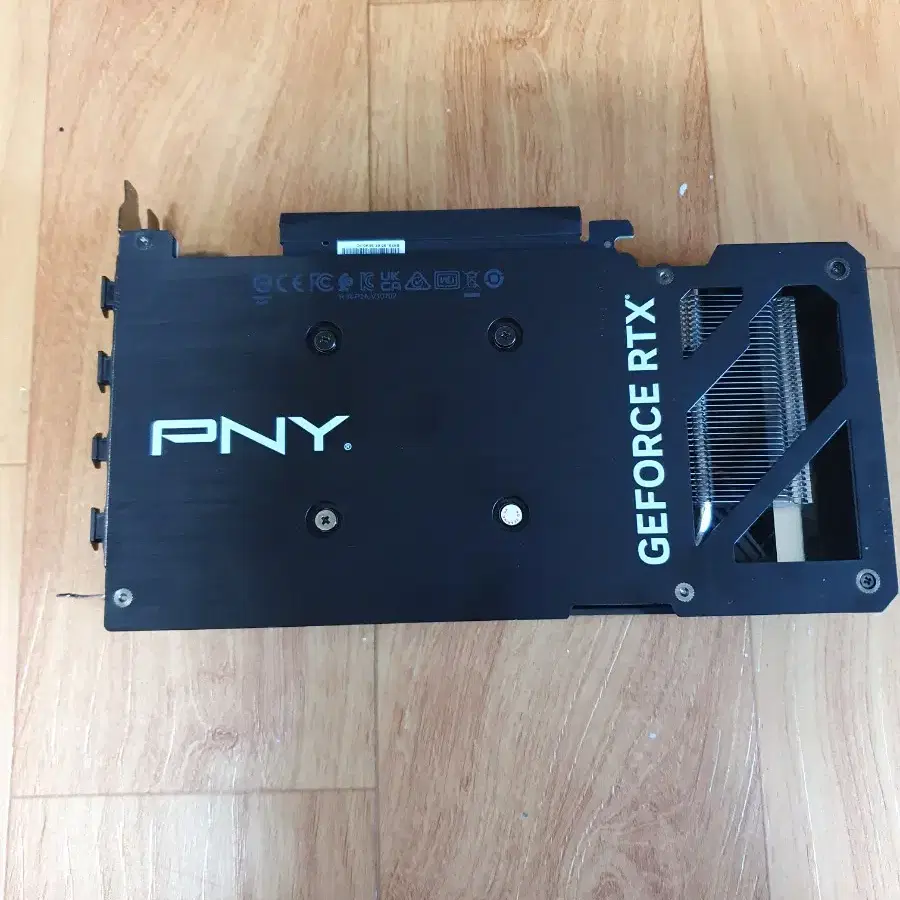 그래픽카드 pny rtx 4060 팝니다