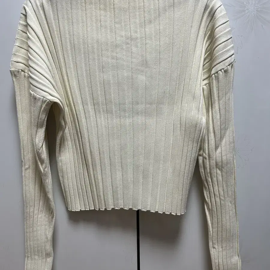 르917 르17셉템버 MILLIE RIB KNIT CARDIGAN