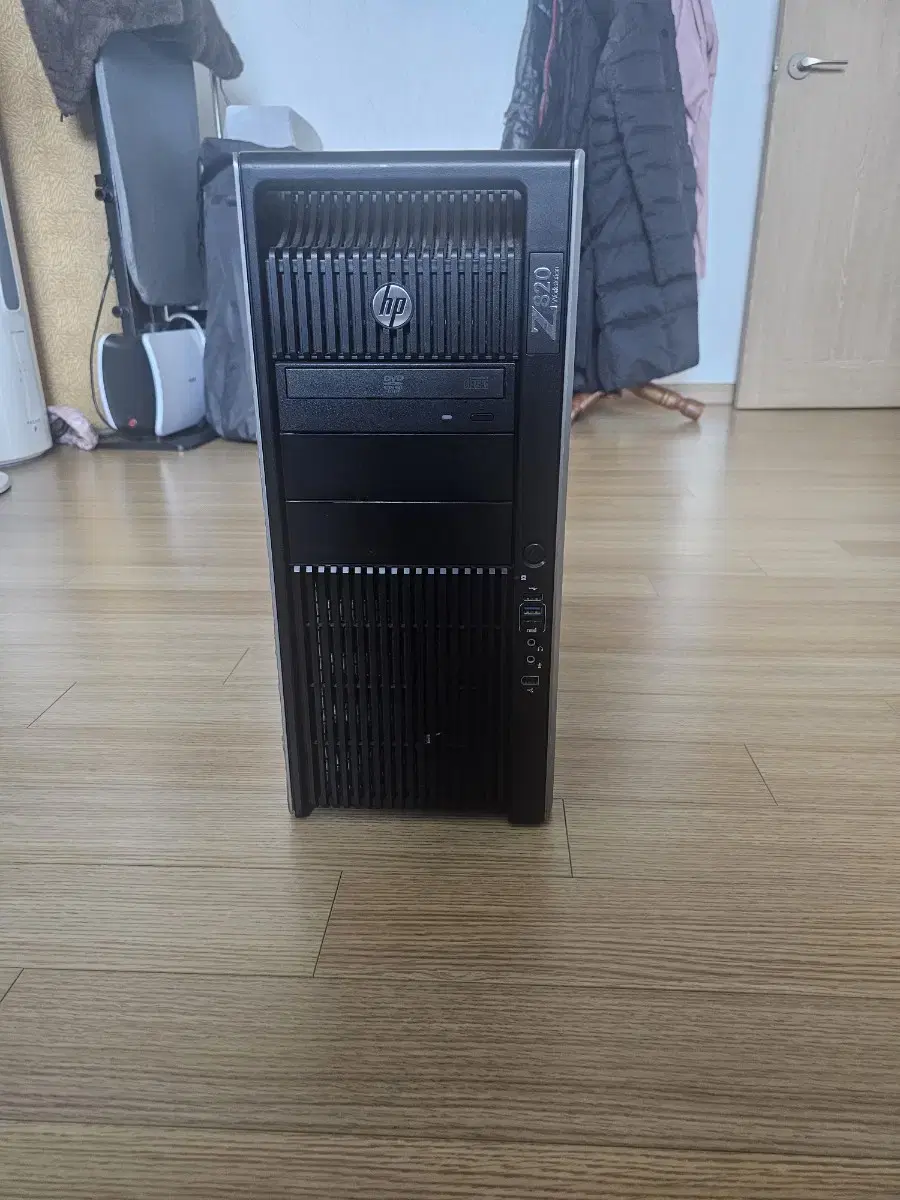 HP Z820 워크스테이션 ( 파워고장 )