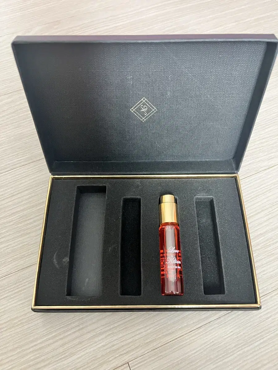 킬리안 캔스탑러빙유 돈비샤이 리한나향수 7.5ml